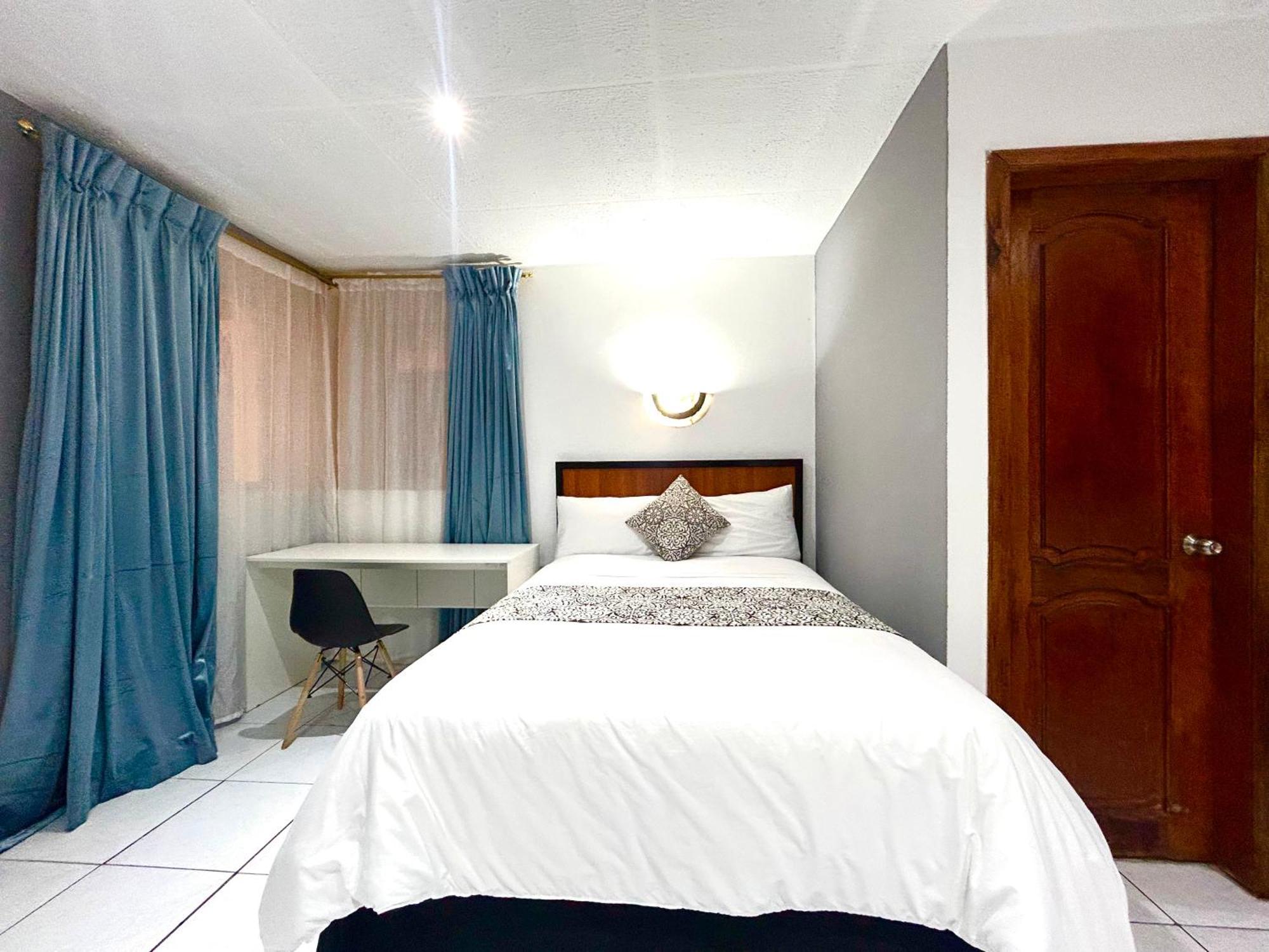 Accel Hotel La Quinta Ibarra Kültér fotó